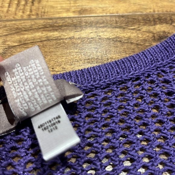 Chico’s purple knit style short sleeve top - Picture 8 of 8